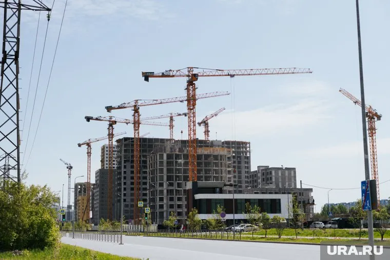 Строительство новых кварталов. Космо. Этика. Тюмень.