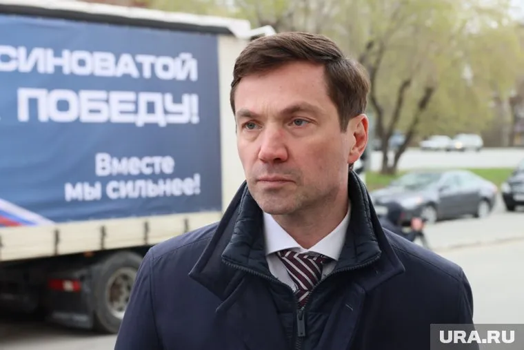 Лошкин пообещал, что это не последняя помощь Челябинска Ясиноватой