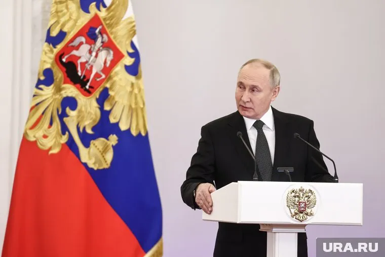 Владимир Путин поручил депортировать мигрантов не позже, чем через 90 суток после поимки