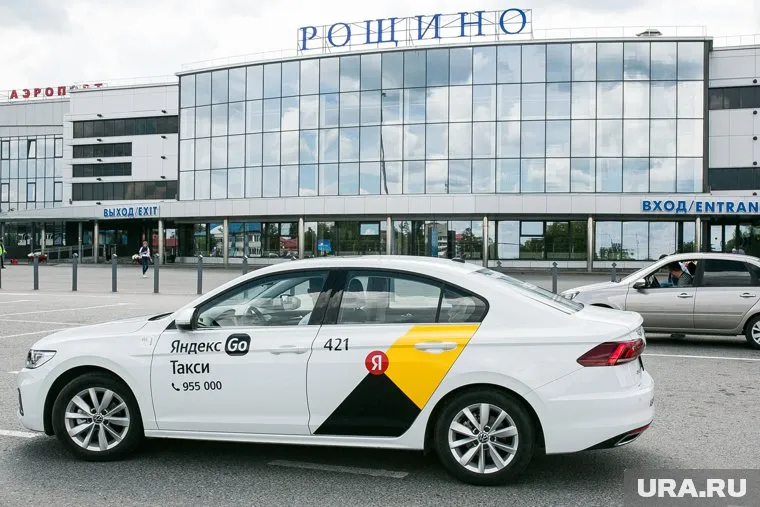 Горячая линия работает с понедельника по четверг