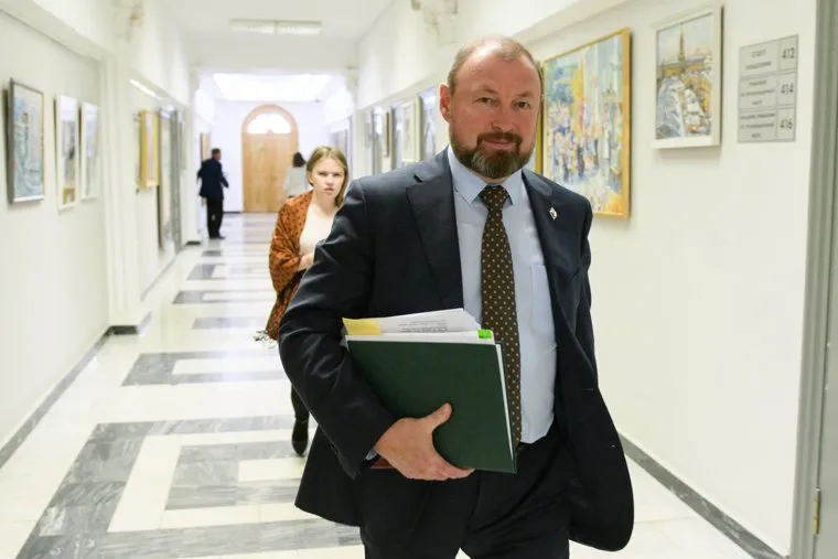 Комиссия по местному самоуправлению и внеочередное заседание гордумы Екатеринбурга