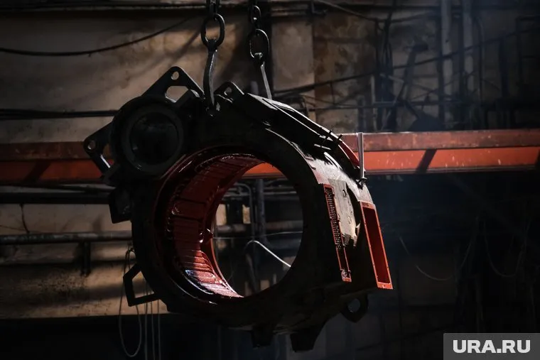 Производитель трехслойных цельнолитых шин ищет сотрудников