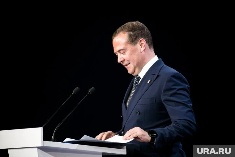 Дмитрий Медведев предложил Украине изменить УК после предложений запретить «Оливье»