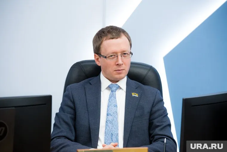 Артем Кириленко ушел в отпуск до конца мая