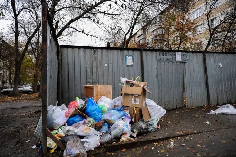 Мусорные площадки без контейнеров. Челябинск