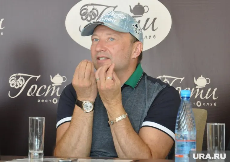 Пост юмориста посвящен Дню всех влюбленных