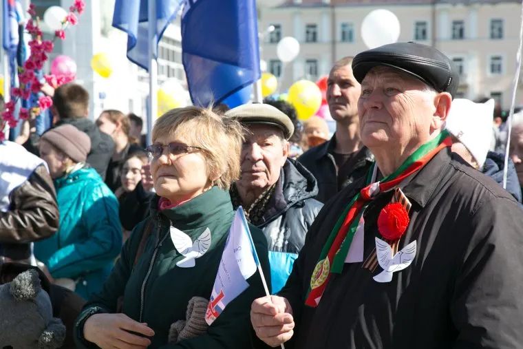 Первомайская демонстрация. Тюмень