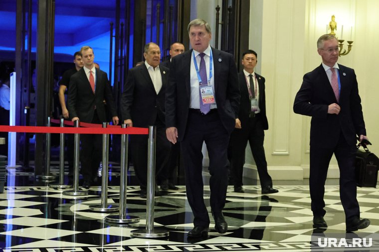 Более 20 лидеров в одном месте: как прошел саммит ШОС в Китае с участием Путина