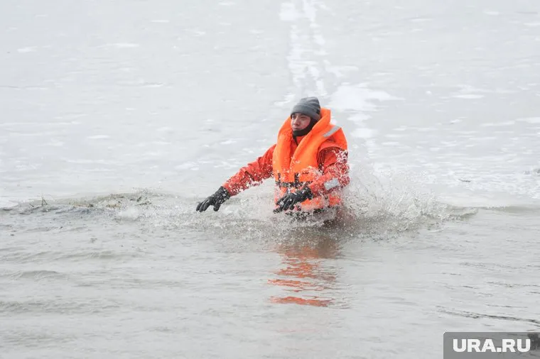 Спасательная операция МЧС продолжается