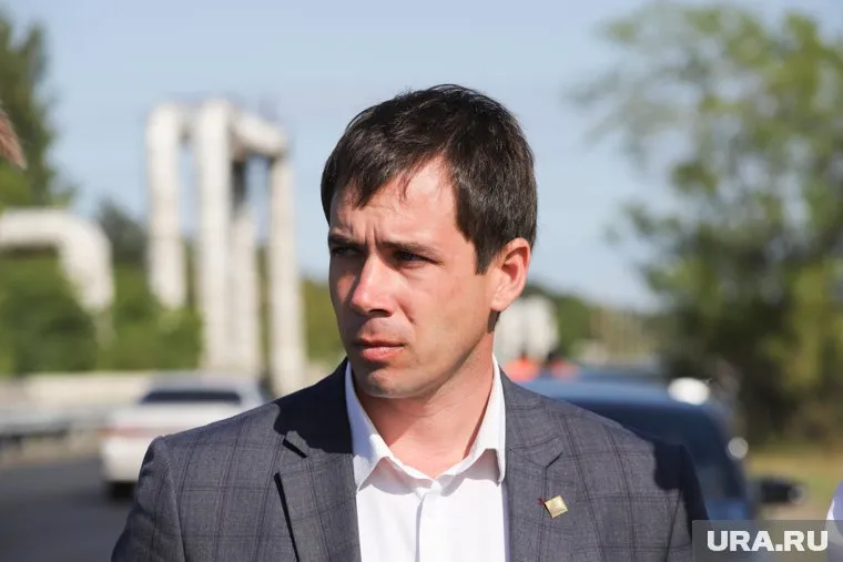 Курганским репетиторам звонят от имени Вадима Лютикова