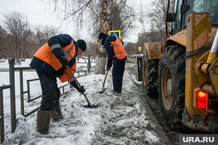 Директора "ДЭУ КАО" будут судить за махинации при закупке стройматериалов.