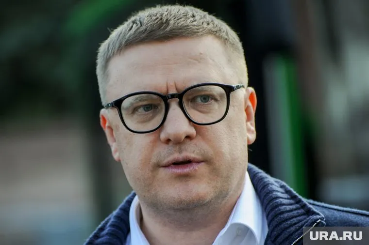 Алексей Текслер наградил за заслуги перед областью золотодобытчика