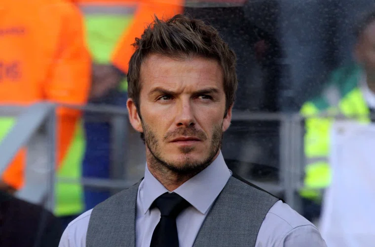 Дэвид Бэкхем посвящен в рыцари королем Карлом III