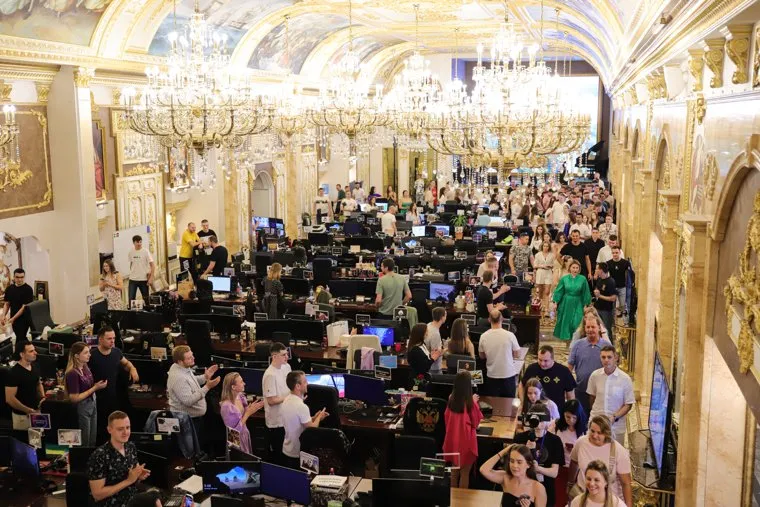 Финалисты конкурса красоты в Сима-ленде. Екатеринбург