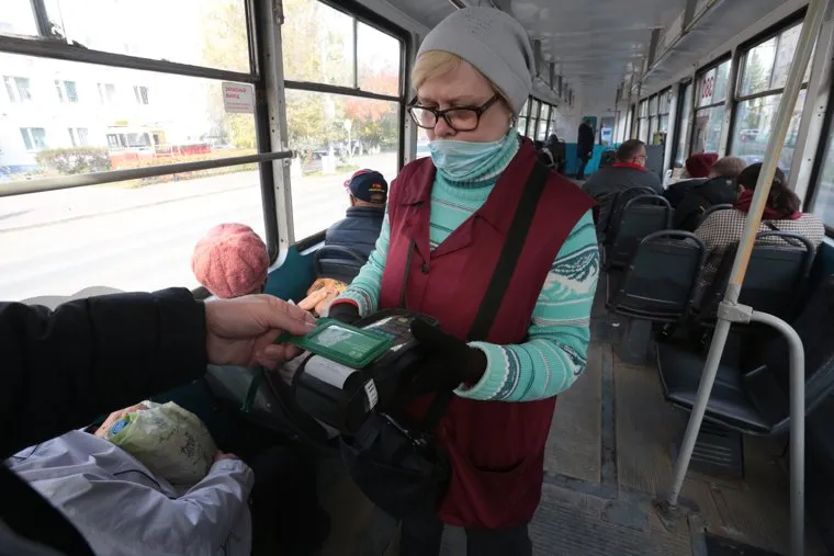 Трамваи и кондуктор. Пермь