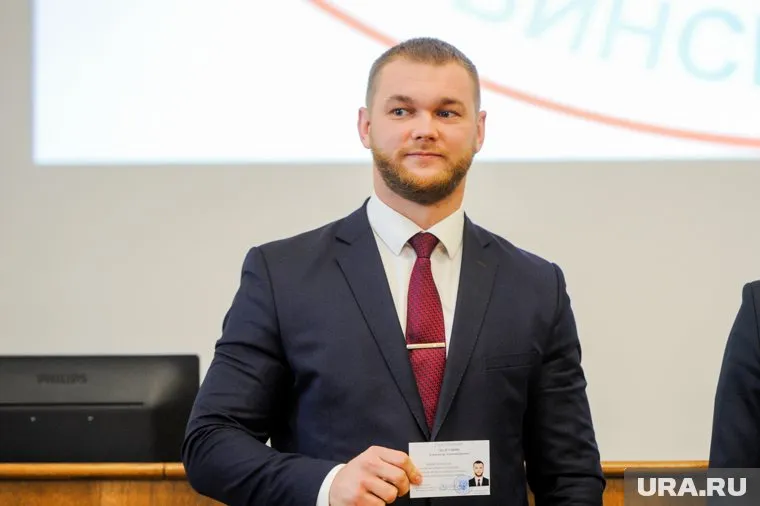 Александр Долгушин за год заработал всего 865 тысяч рублей