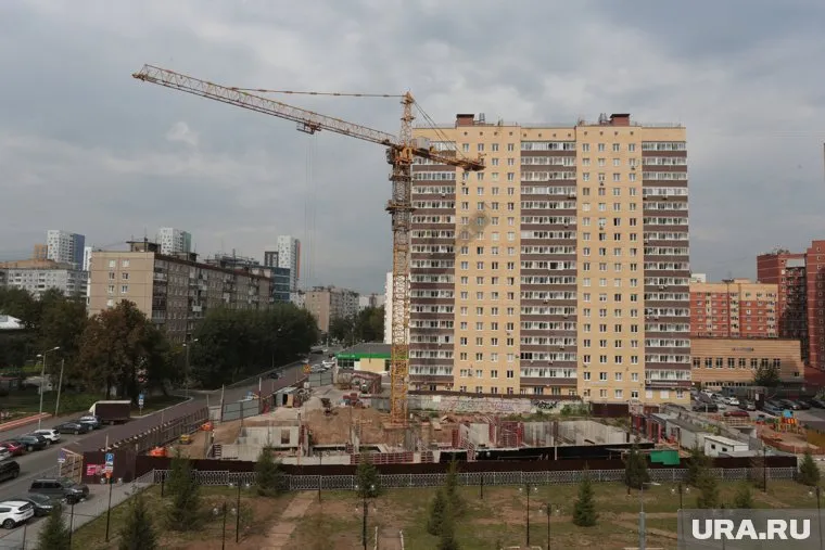 Больше всего домов строится в Екатеринбурге — 92,3%