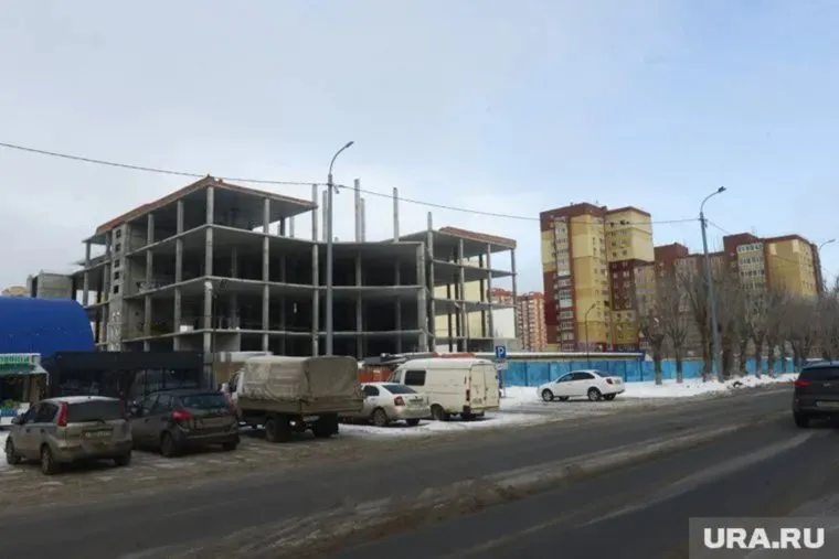 Объект заброшен уже около 15 лет