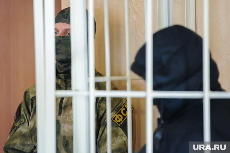 ФСБ задержала жителя ХМАО, пытавшегося поджечь оборудование на железной дороге в Нижневартовске