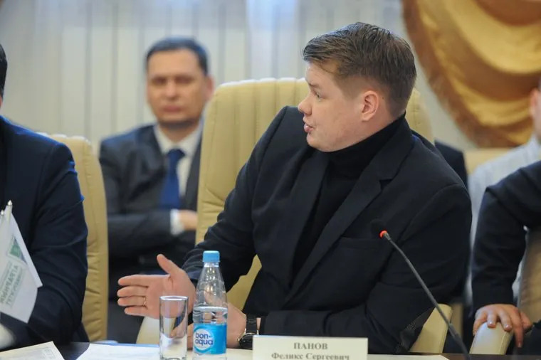 Заседание  рабочей группы Общественной палаты по  вопросу строительства Томинского ГОК. Челябинск, панов феликс