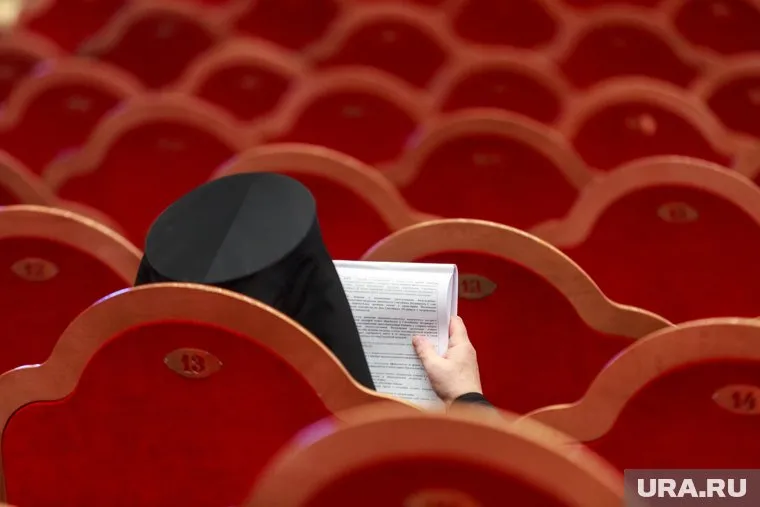 Ленинградские чиновники не пожалели денег на лекцию о духовности