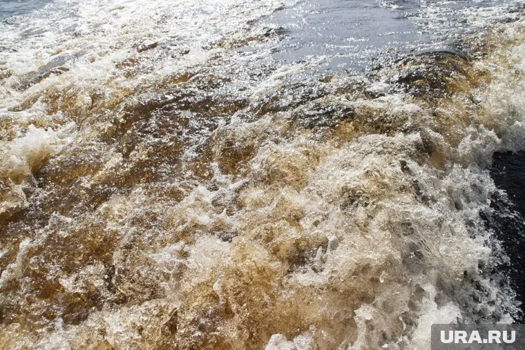 «Моторкам» по Оби двигаться не рекомендуется