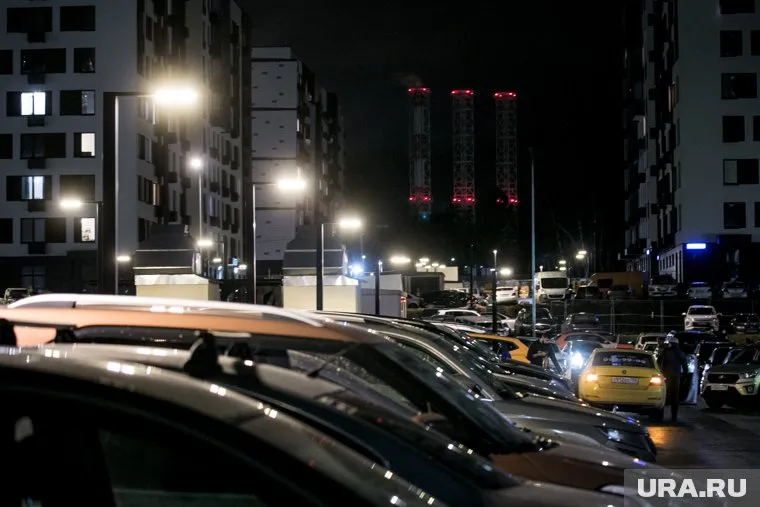 На Юго-Западе коллекторы пытаются увезти автомобиль должника, но арбитражная управляющая защищает его