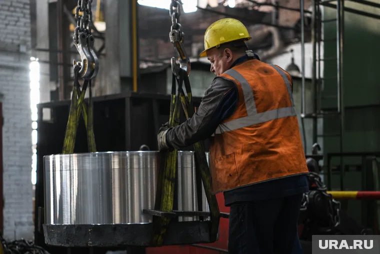 В рамках производственной деятельности предприятия применяются передовые технологии для химической промышленности 
