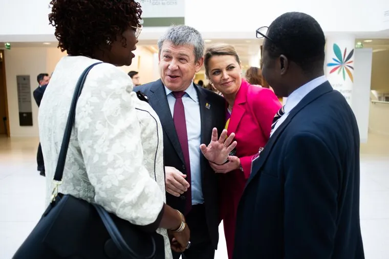 Голосование за город проведения «ЭКСПО-2025» в Международном бюро выставок. Франция, Париж 