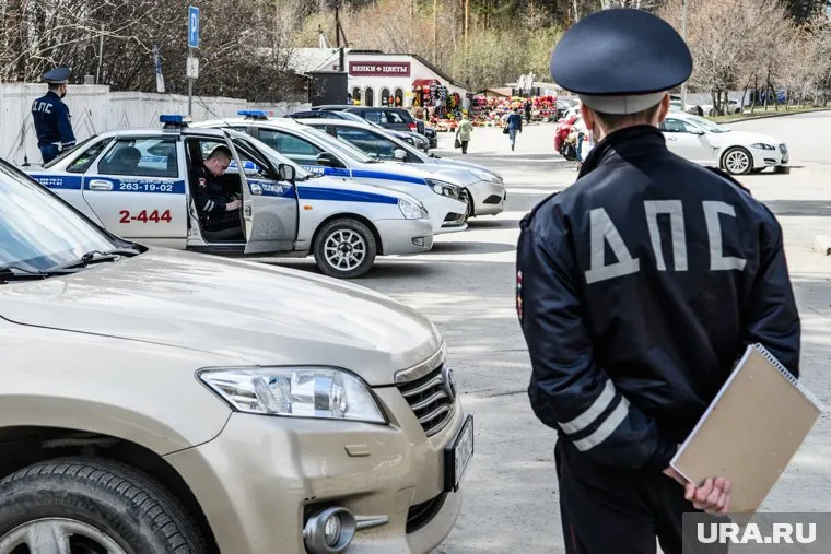 В погоне участвовали четыре полицейских машины