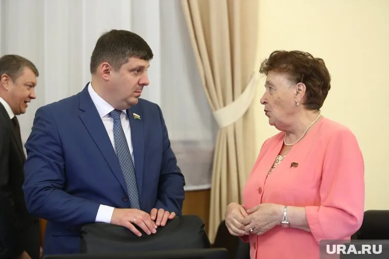 Депутаты КПРФ не поддержали законопроект, инициированный главой фракции Казанцевой