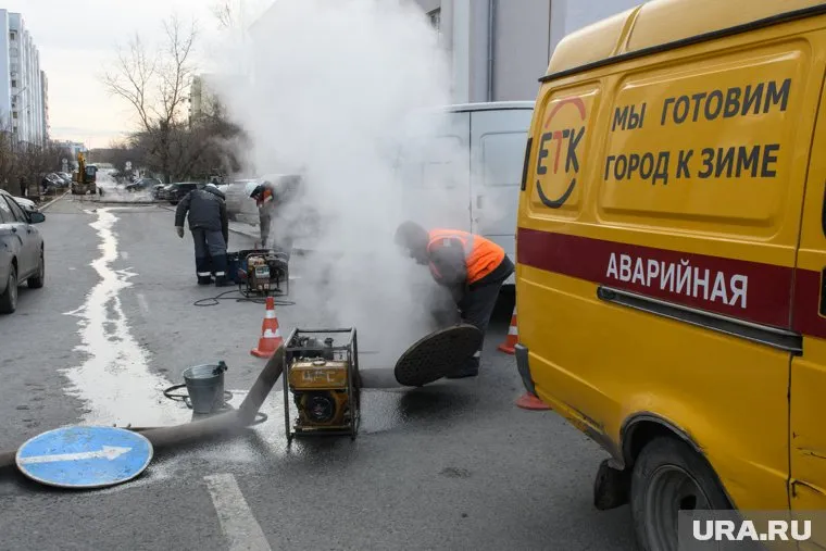 Проблему с коммунальной аварией пока не могут решить (архивное фото)