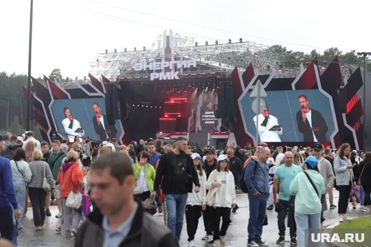 Первый день фестиваля ориентировочно посетило более 38 тысяч человек