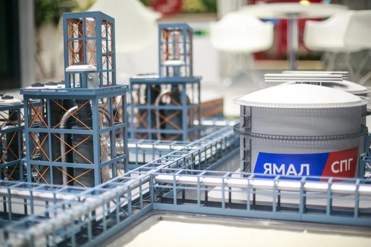 Санкт-Петербургский международный экономический форум. Третий день. Санкт-Петербург, макет, ямал, спг, нпз