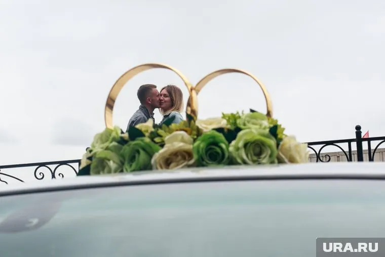 По статистике за январь—март 2023 года на 100 браков пришлось 100 разводов