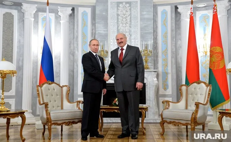 Россия и Беларусь будет помнить о борьбе с нацизмом, сообщил Путин