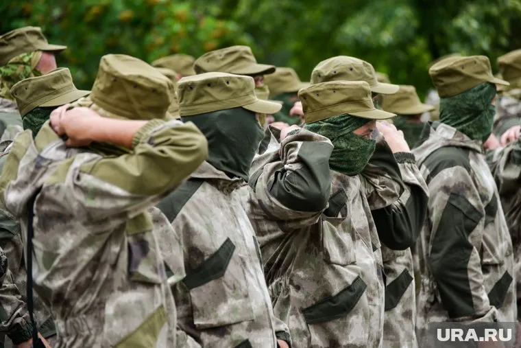 У жителей регионов есть возможность заключить контракт на военную службу в Москве, однако столица сама выполнит план по контрактникам