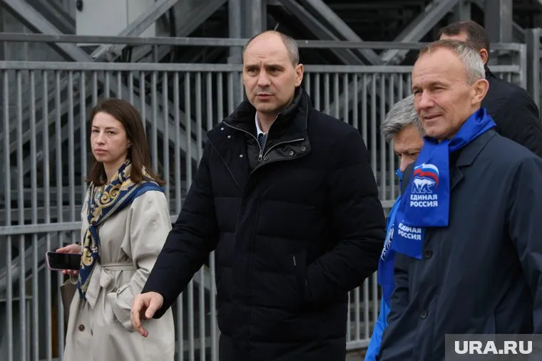 Первомайский митинг у «Екатеринбург-Арена». Екатеринбург