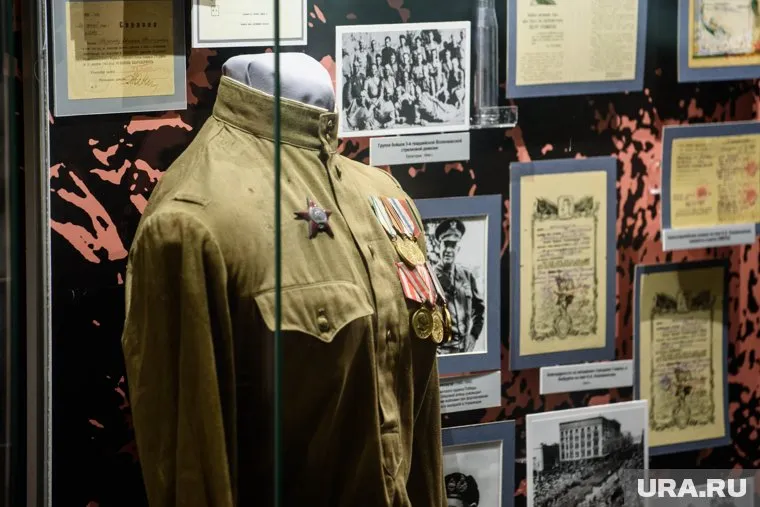 В Оханске шили форму для солдат Красной армии