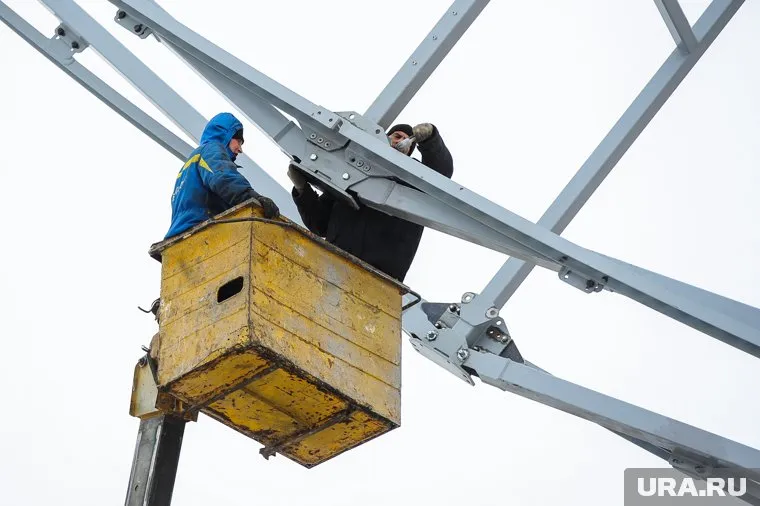 Монтаж нового колеса обозрения в Челябинске завершили до Нового года