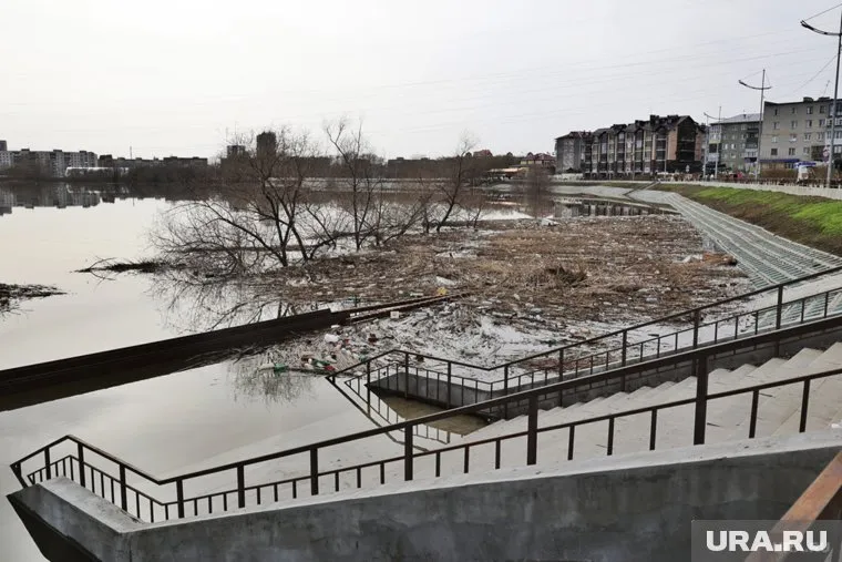 Часть города ушла под воду