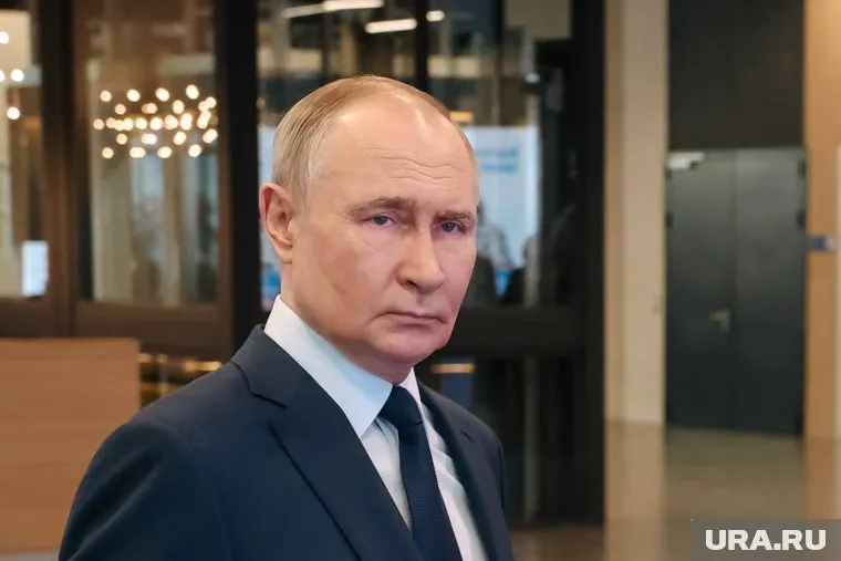 Президент Владимир Путин познакомился в Бауманке с будущими конкурентами самого Илона Маска