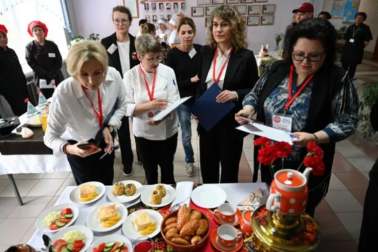 Опыт школ-победительниц будет внедрен в региональную систему школьного питания