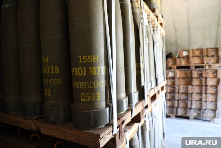 Снаряды с обедненным ураном чуть эффективнее обычных боеприпасов, уточнил Кристиан Меллинг