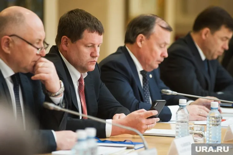 Чиновники уверены, что в Асбесте работа власти наладится