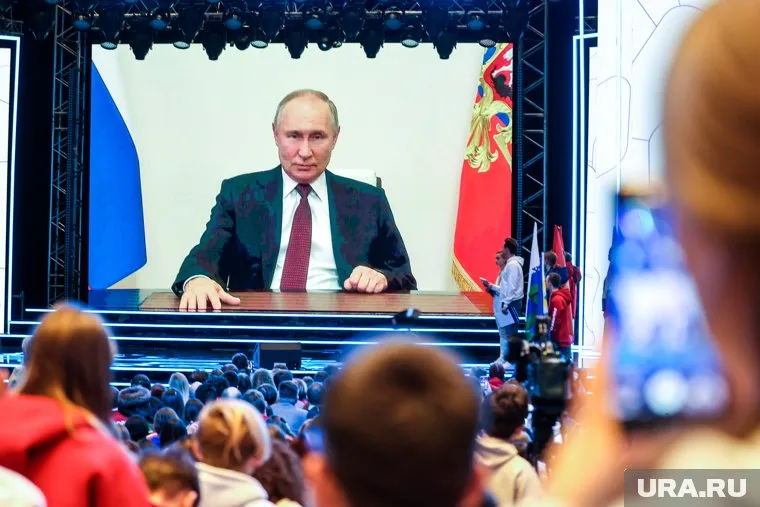 Новогоднее обращение Путина заняло стало самым популярным в 2022