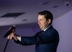 Губернатор Чибис опубликовал фото из реанимации