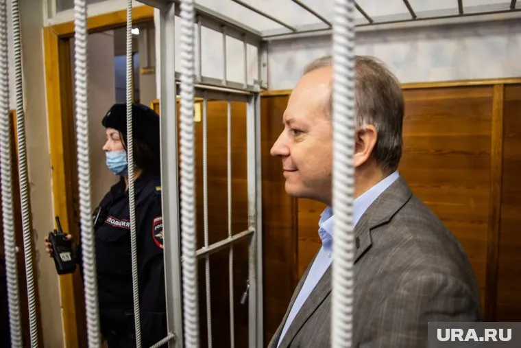 Игорю Дубровину продлили арест до 27 февраля 2024 года