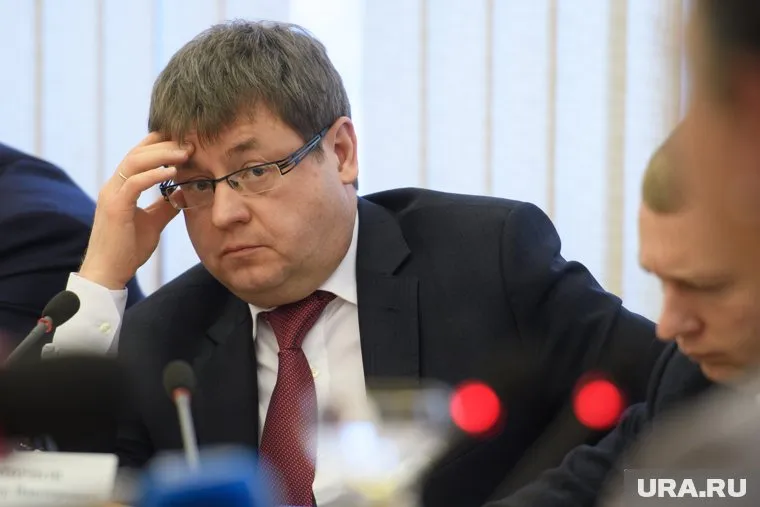 Проблему с «депутатскими миллионами» поднял депутат Дмитрий Сергин