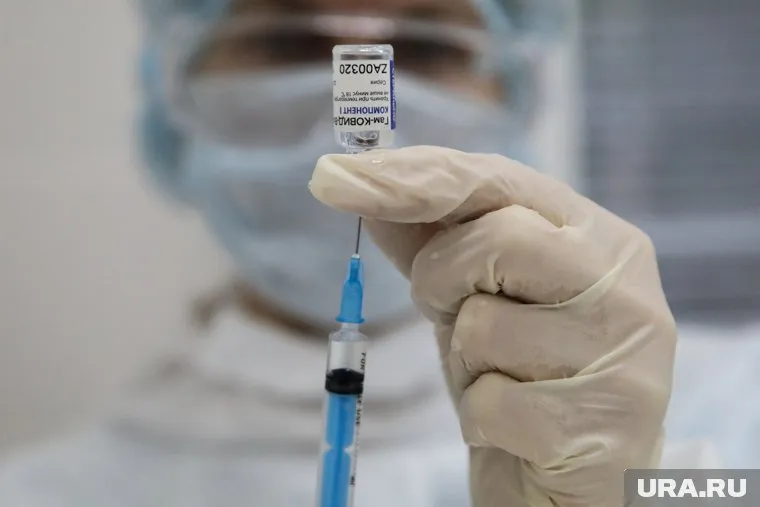 Новая вакцина «Спутник лайт» показана тем, кто уже переболел COVID-19